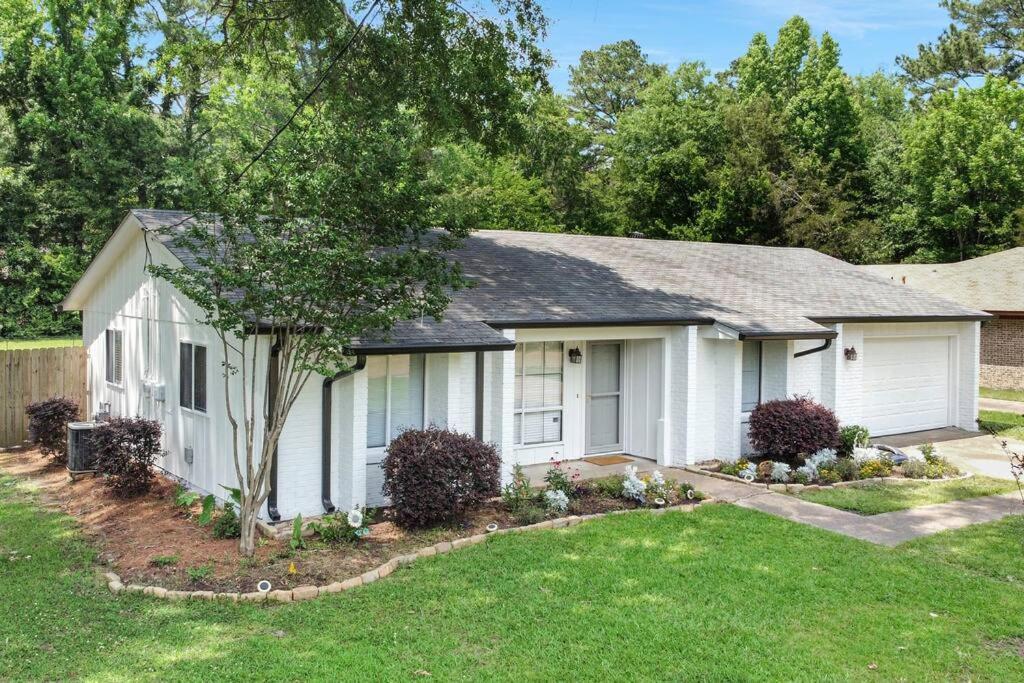 Turtle Creek 3/2 Close To Rez Brandon Exterior photo
