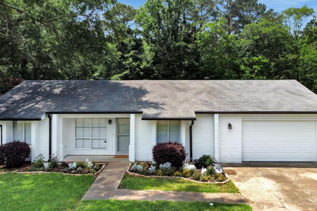 Turtle Creek 3/2 Close To Rez Brandon Exterior photo
